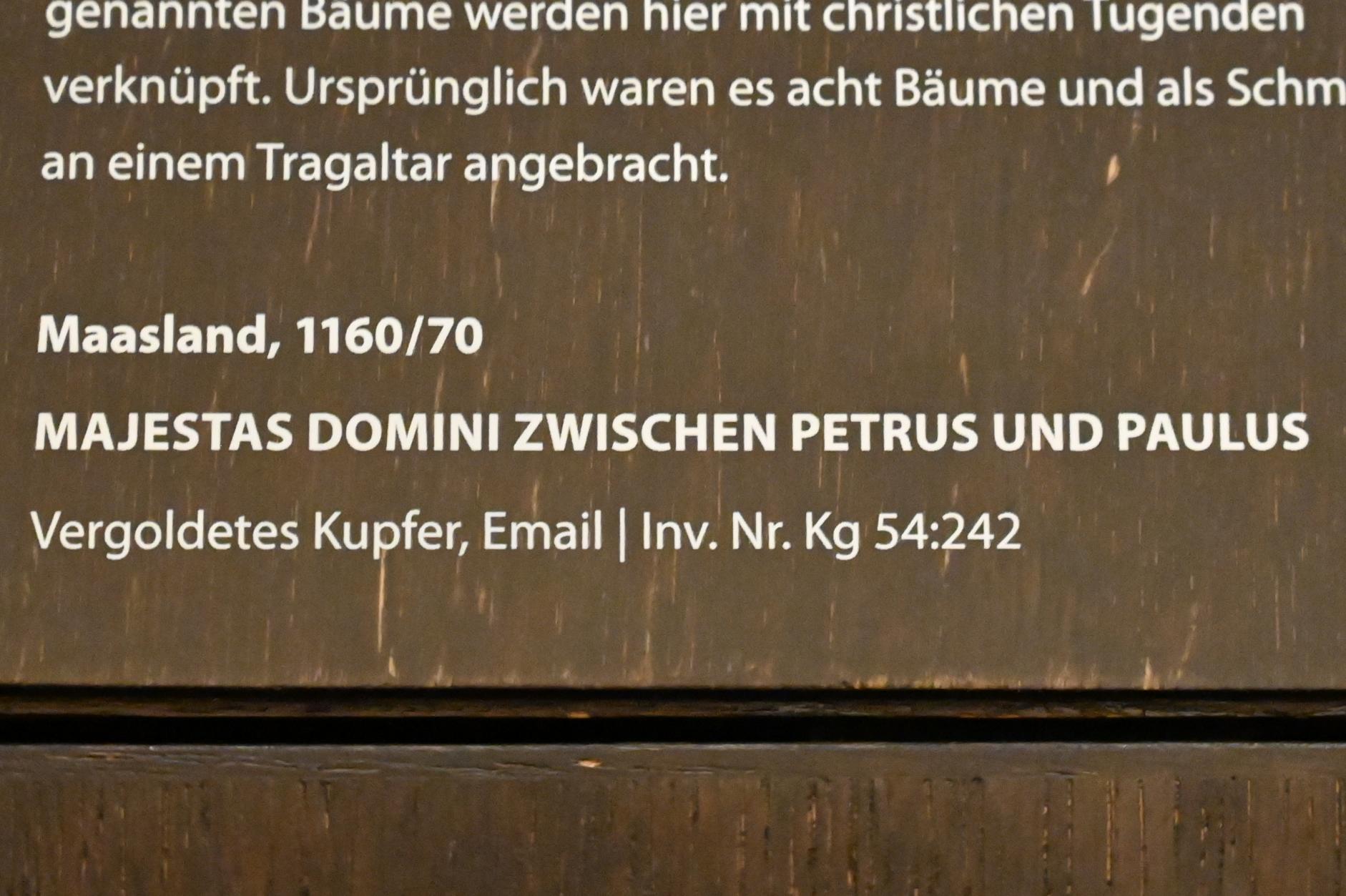 Majestas Domini zwischen Petrus und Paulus, Darmstadt, Hessisches Landesmuseum, Kirchliche Schatzkammer, 1160–1170, Bild 2/2