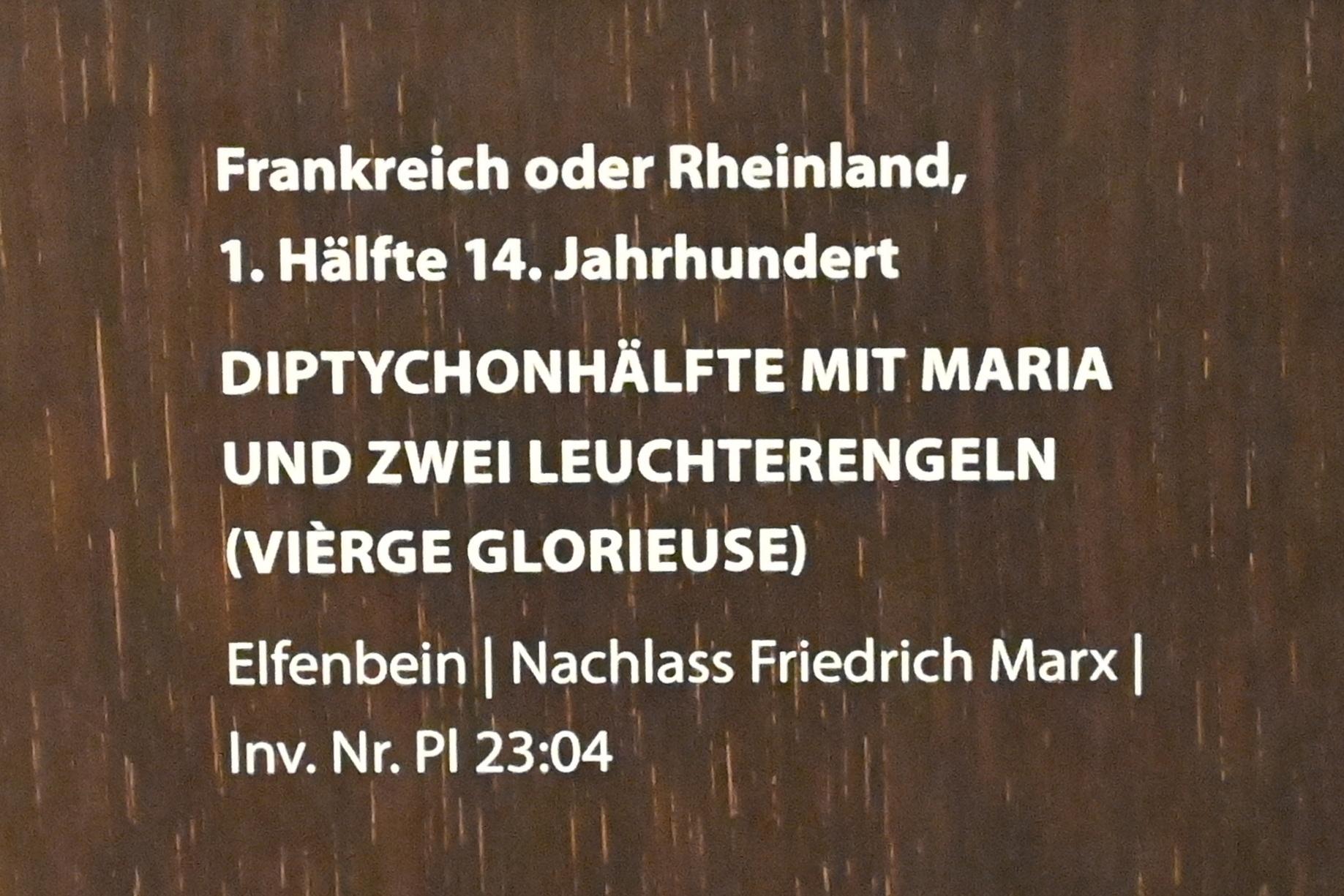 Diptychonhälfte mit Maria und zwei Leuchterengeln (Vièrge Glorieuse), Darmstadt, Hessisches Landesmuseum, Kirchliche Schatzkammer, 1. Hälfte 14. Jhd., Bild 2/2