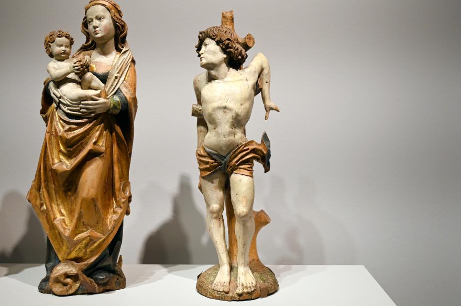 Hans Backoffen (Nachfolger) (1519), Stehende Muttergottes, Heiliger Laurentius und Heiliger Sebastian, Wiesbaden, Museum Wiesbaden, Kirchensaal, 1515–1520, Bild 3/4