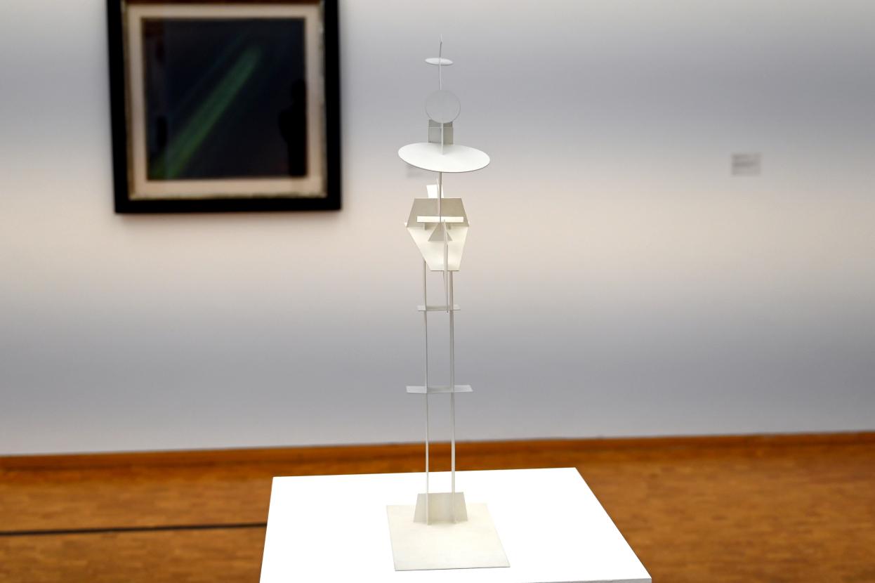 Alexander Michailowitsch Rodtschenko (1918–1930), Raumkonstruktion Nr. 6 (Weiße gegenstandlose Skulptur), Köln, Museum Ludwig, 02.21, 1918, Bild 3/4