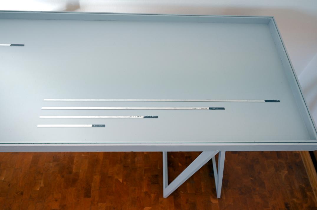 Stanley Brouwn (1988), Ohne Titel (Historische Maße/Brouwn Maße), Köln, Museum Ludwig, 01.44, 1988, Bild 3/5