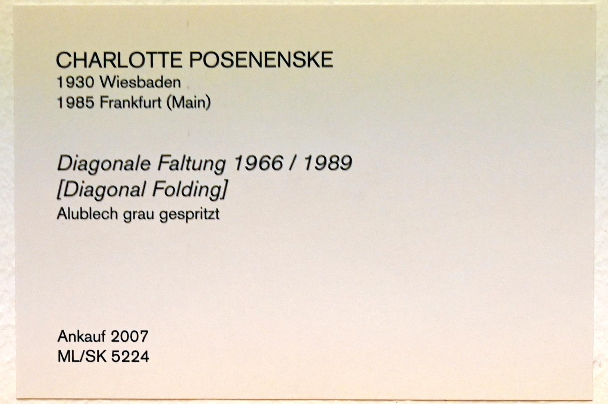 Charlotte Posenenske (1965–1966), Diagonale Faltung, Köln, Museum Ludwig, 01.40, 1966, Bild 3/3