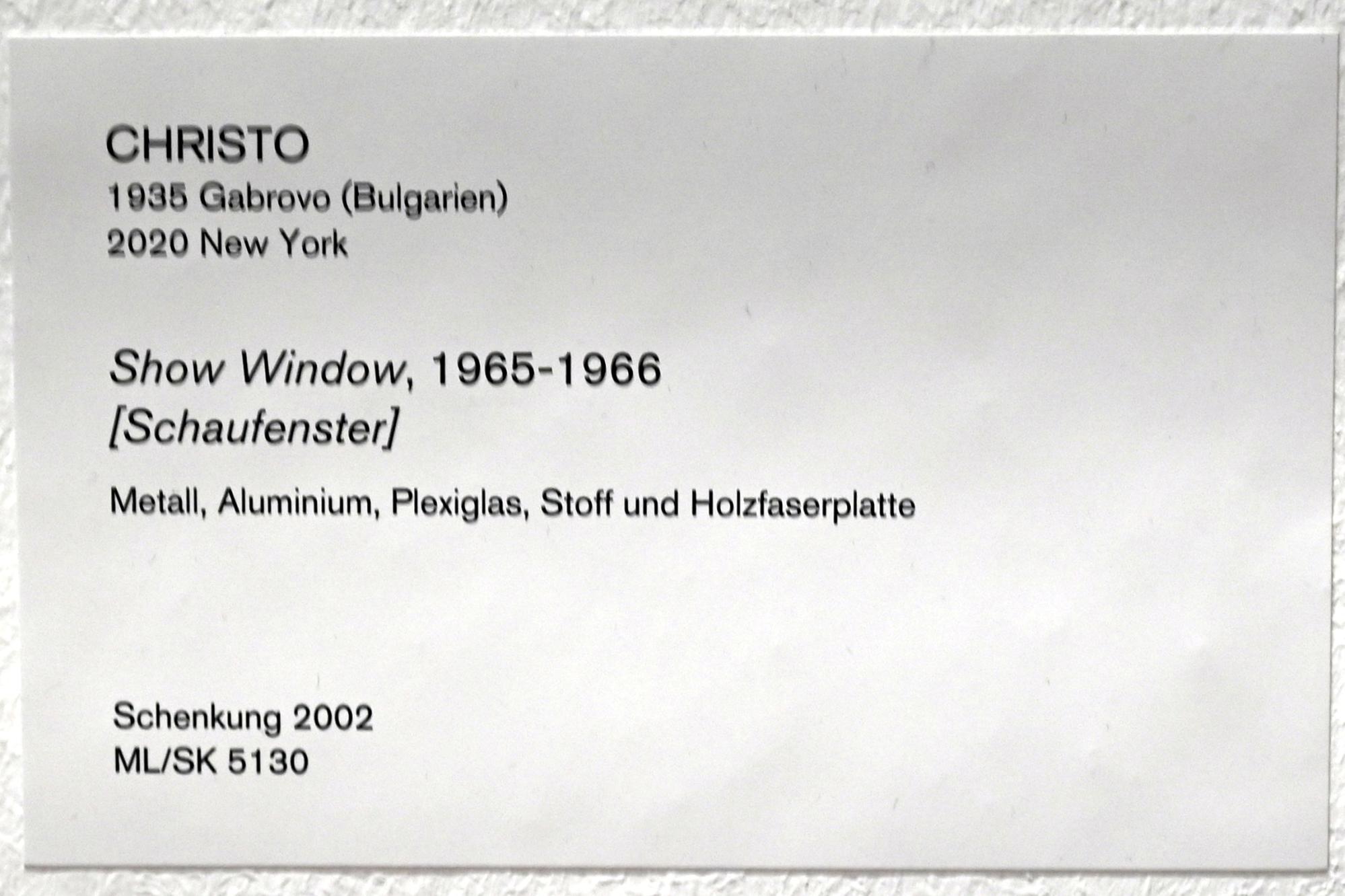 Christo (1961–2019), Schaufenster, Köln, Museum Ludwig, 01.19, 1965–1966, Bild 3/3