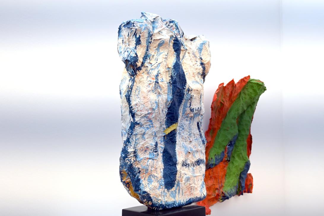 Claes Oldenburg (1961–1971), Weißes Hemd mit blauer Krawatte, Köln, Museum Ludwig, 01.13, 1961, Bild 2/3