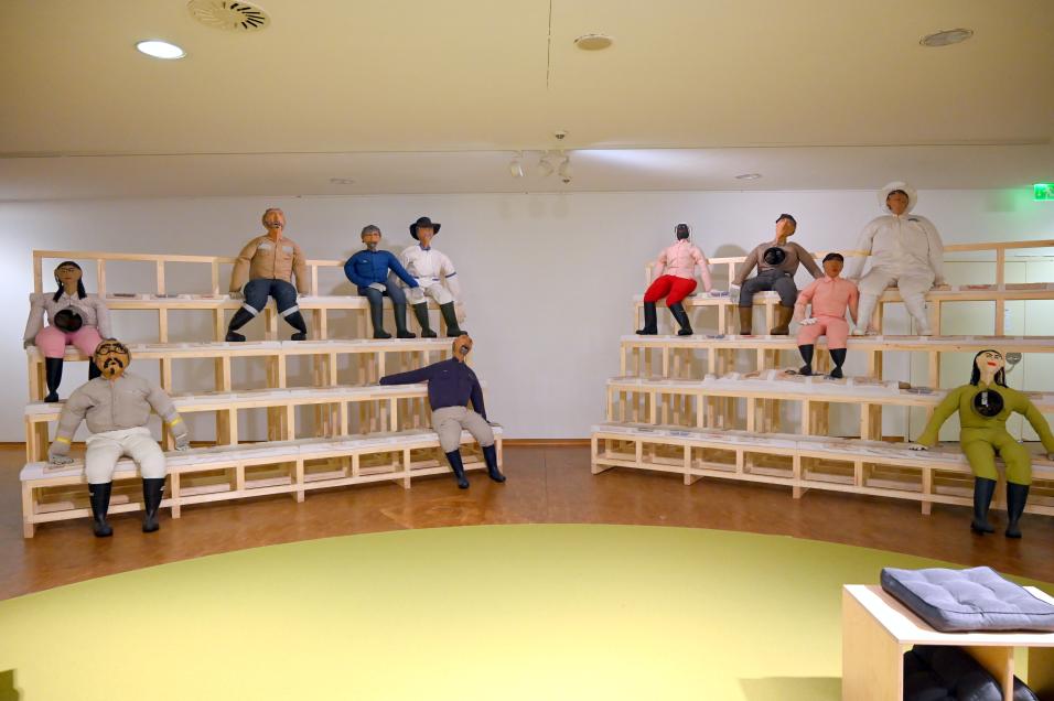 Oscar Murillo (2018), Kollektives Bewusstsein, Köln, Museum Ludwig, E0.42, 2015–2022, Bild 2/10