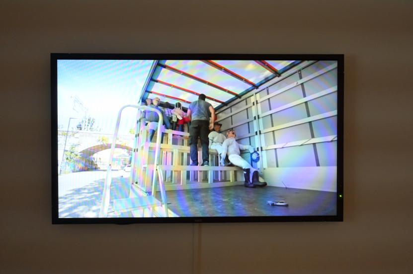 Oscar Murillo (2018), Kollektives Bewusstsein, Köln, Museum Ludwig, E0.42, 2015–2022, Bild 9/10