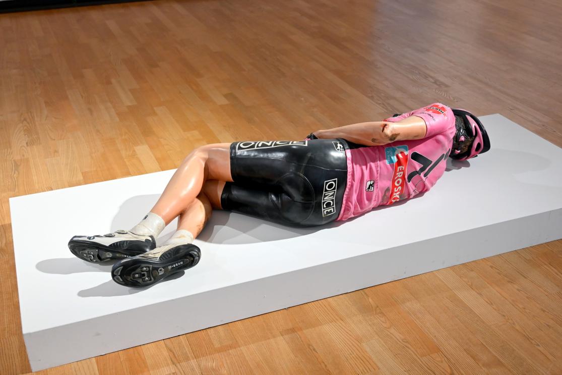 Jan Nelson (2004), Walking in Tall Grass, Down, Schwäbisch Hall, Kunsthalle Würth, Ausstellung "Sport, Spaß und Spiel" vom 13.12.2021 - 26.02.2023, Obergeschoß, 2004, Bild 5/6