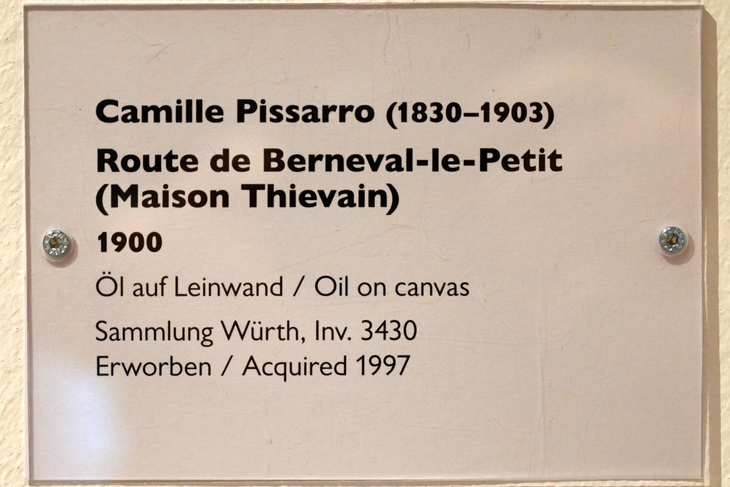 Camille Pissarro (1863–1903), Route de Berneval-le-Petit (Maison Thievain), Schwäbisch Hall, Kunsthalle Würth, Ausstellung "Sport, Spaß und Spiel" vom 13.12.2021 - 26.02.2023, Untergeschoß, 1900, Bild 2/2