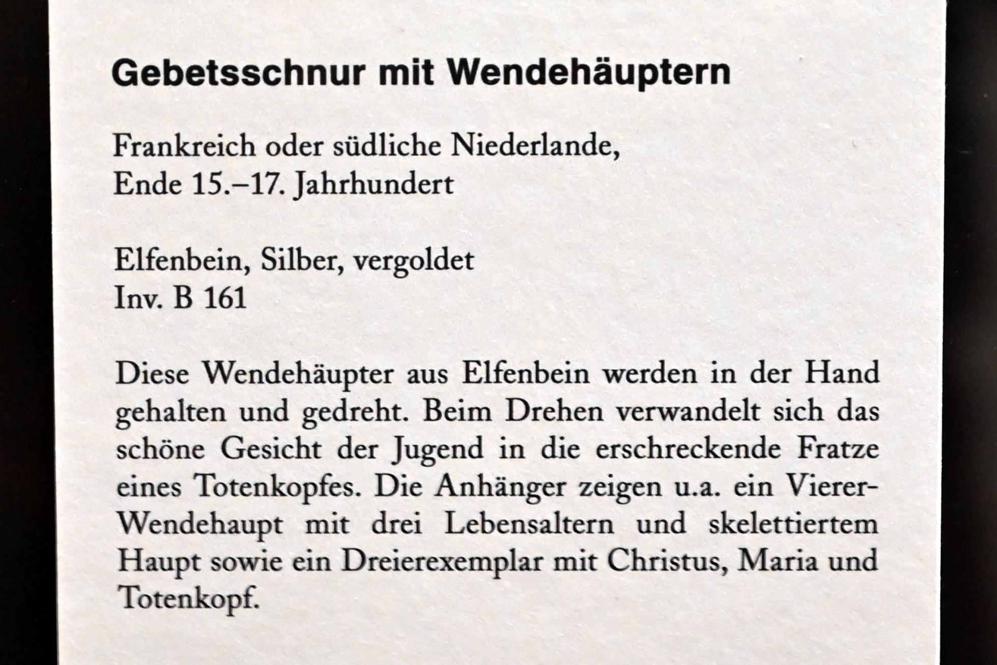 Gebetsschnur mit Wendehäuptern, Köln, Museum Schnütgen, Saal 5, um 1480–1700, Bild 6/6