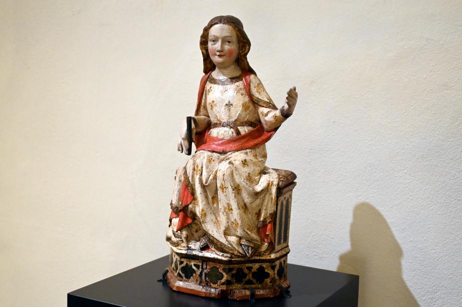 Thronende Muttergottes mit Darstellung einer betenden Klarissin am Sockel, Köln, Museum Schnütgen, Saal 7, um 1340, Bild 2/4