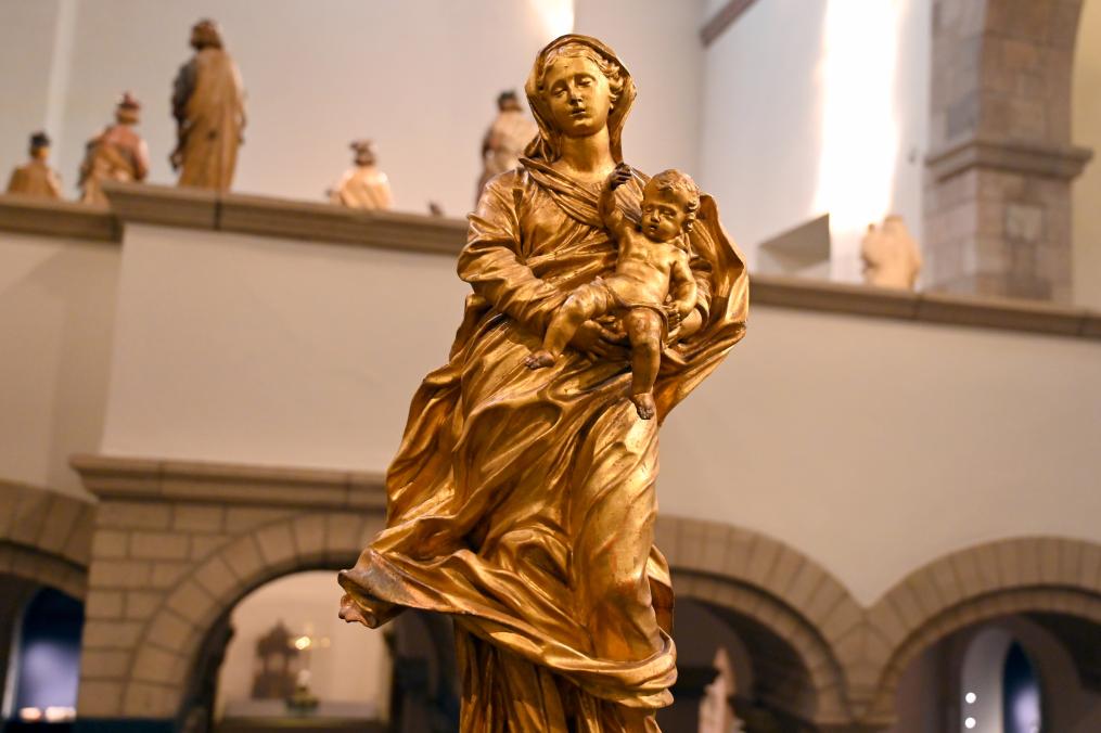 Muttergottes mit Kind auf der Mondsichel und dem Drachen (Maria Immaculata), Köln, Museum Schnütgen, Saal 8, um 1760, Bild 2/3