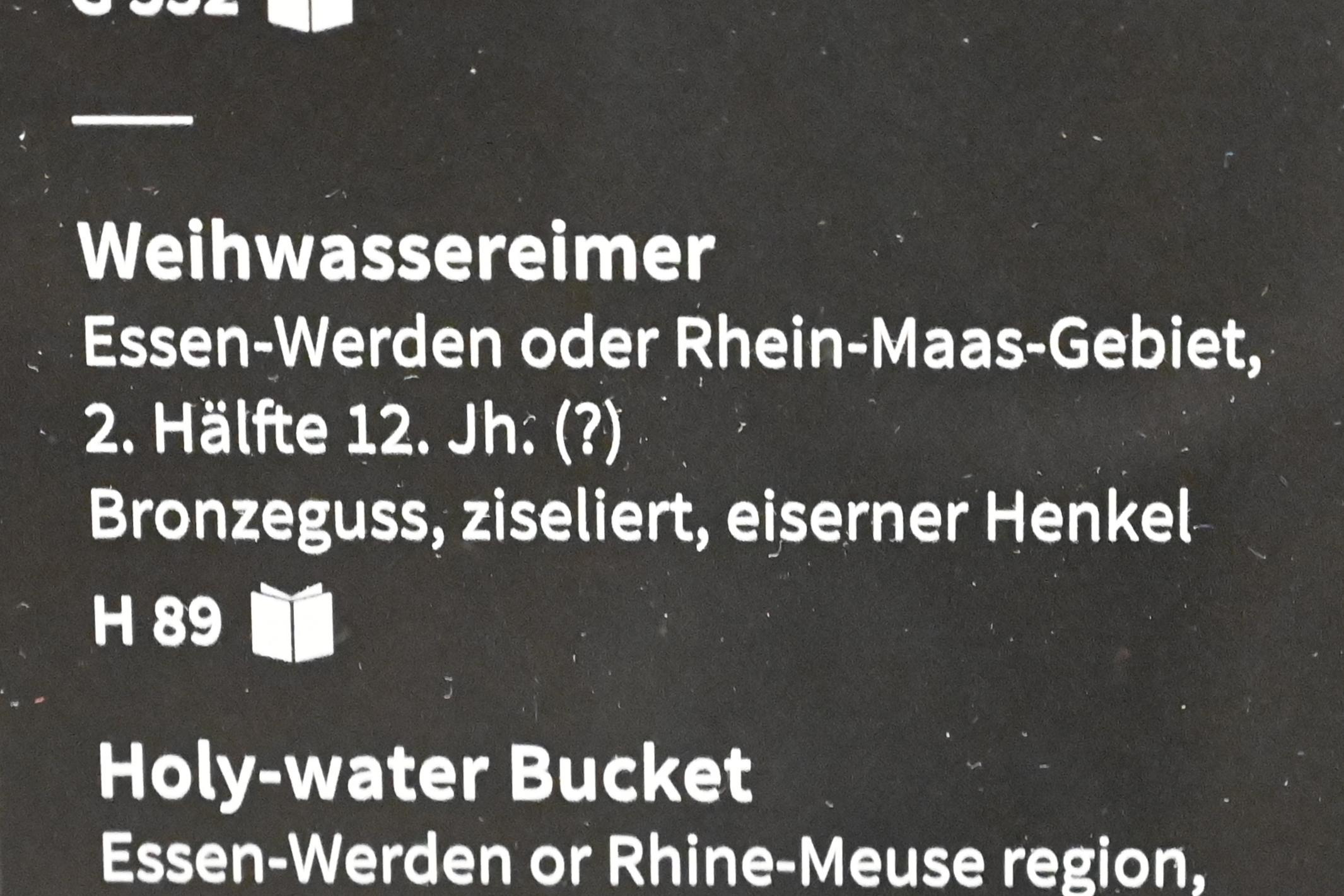 Weihwassereimer, Köln, Museum Schnütgen, Saal 8, 2. Hälfte 12. Jhd., Bild 2/2
