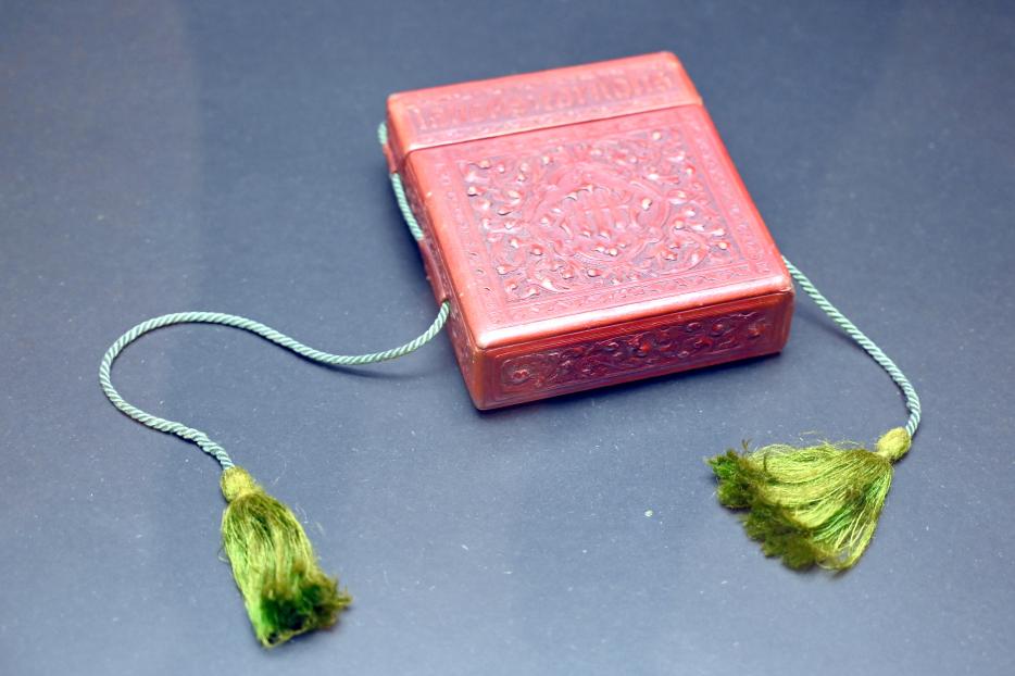 Gabriel Hermeling (1898), Klappaltärchen: Alexander Schnütgen vor der Madonna mit den hll. Joseph und Papst Alexander, Köln, Museum Schnütgen, Saal 12, 1898, Bild 2/3