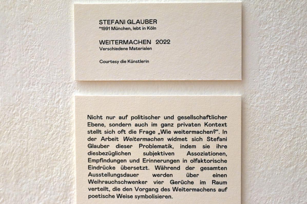 Stefani Glauber (2022), Weitermachen, Bonn, Kunstmuseum, Ausstellung "Welt in der Schwebe" vom 24.02. - 19.06.2022, Saal 1, 2022, Bild 2/3