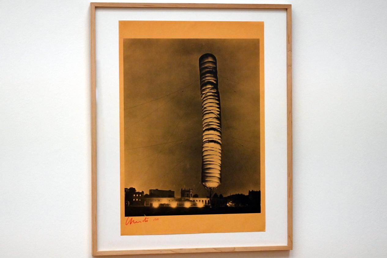 Christo (1961–2019): 5,600 cubicmeter package, Documenta IV, Kassel, 1967-68, 1968
