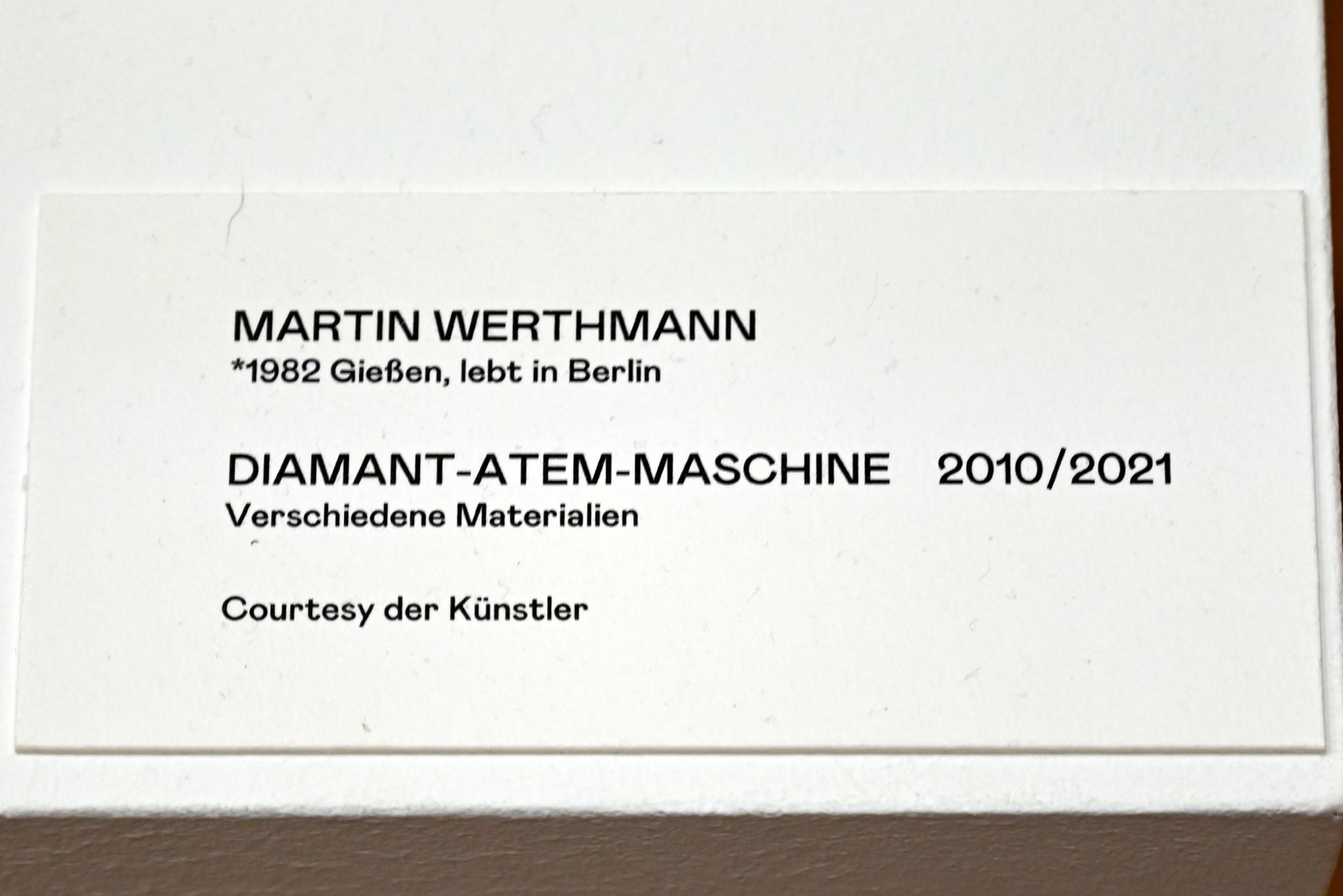 Martin Werthmann (2010), Diamant-Atem-Maschine, Bonn, Kunstmuseum, Ausstellung "Welt in der Schwebe" vom 24.02. - 19.06.2022, Saal 4, 2010, Bild 5/5