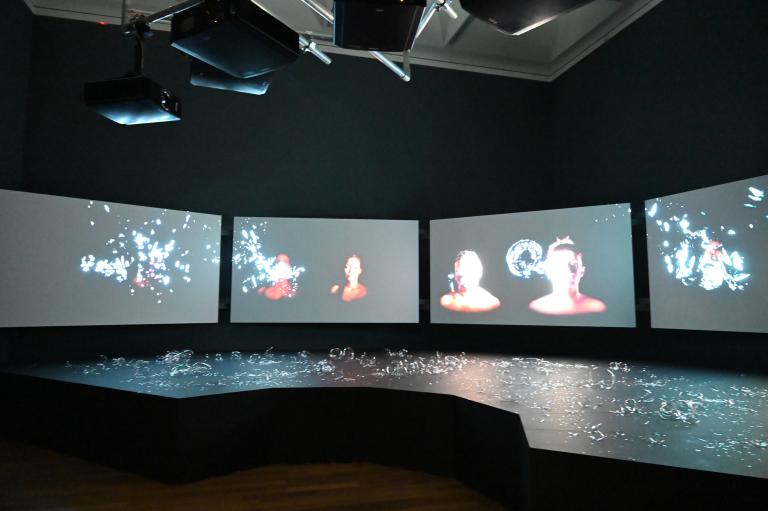 Edith Kollath (2018), Addressable Volume, Bonn, Kunstmuseum, Ausstellung "Welt in der Schwebe" vom 24.02. - 19.06.2022, Saal 5, 2018, Bild 2/10