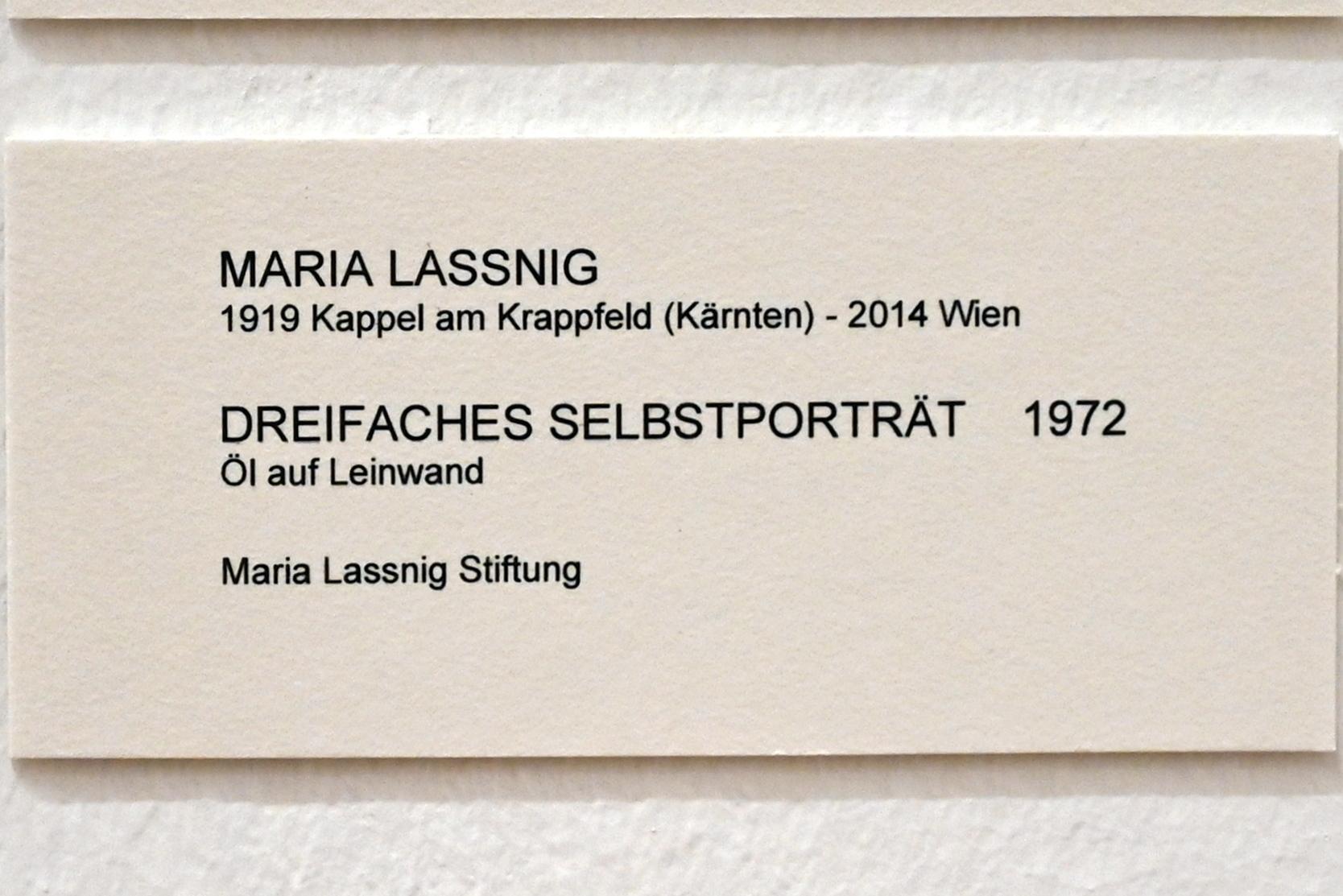 Maria Lassnig (1945–2011), Dreifaches Selbstporträt, Bonn, Kunstmuseum, Ausstellung "Maria Lassnig - Wach bleiben" vom 10.02. - 08.05.2022, Saal 4, 1972, Bild 2/2