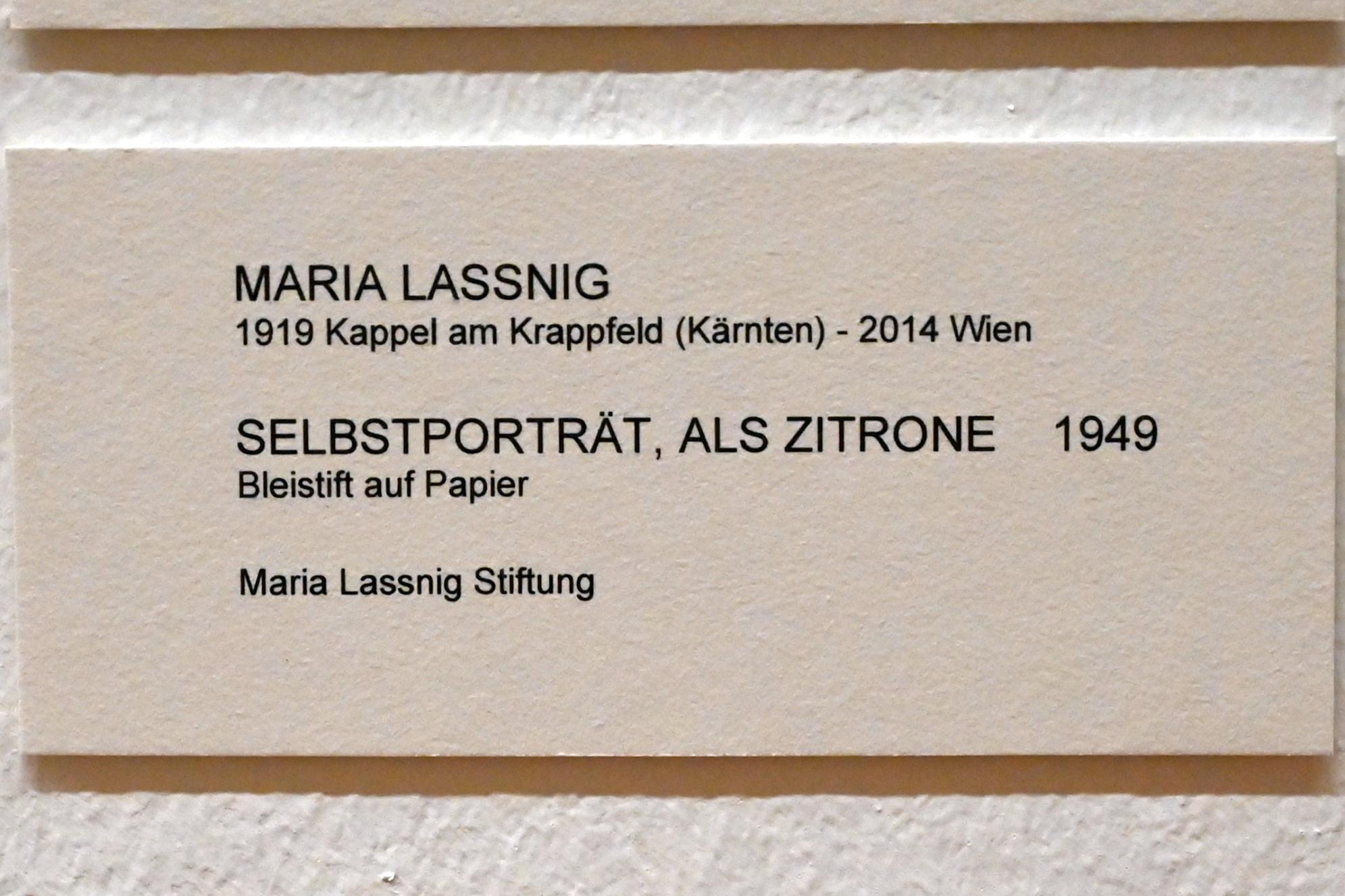 Maria Lassnig (1945–2011), Selbstporträt, als Zitrone, Bonn, Kunstmuseum, Ausstellung "Maria Lassnig - Wach bleiben" vom 10.02. - 08.05.2022, Saal 6, 1949, Bild 2/2