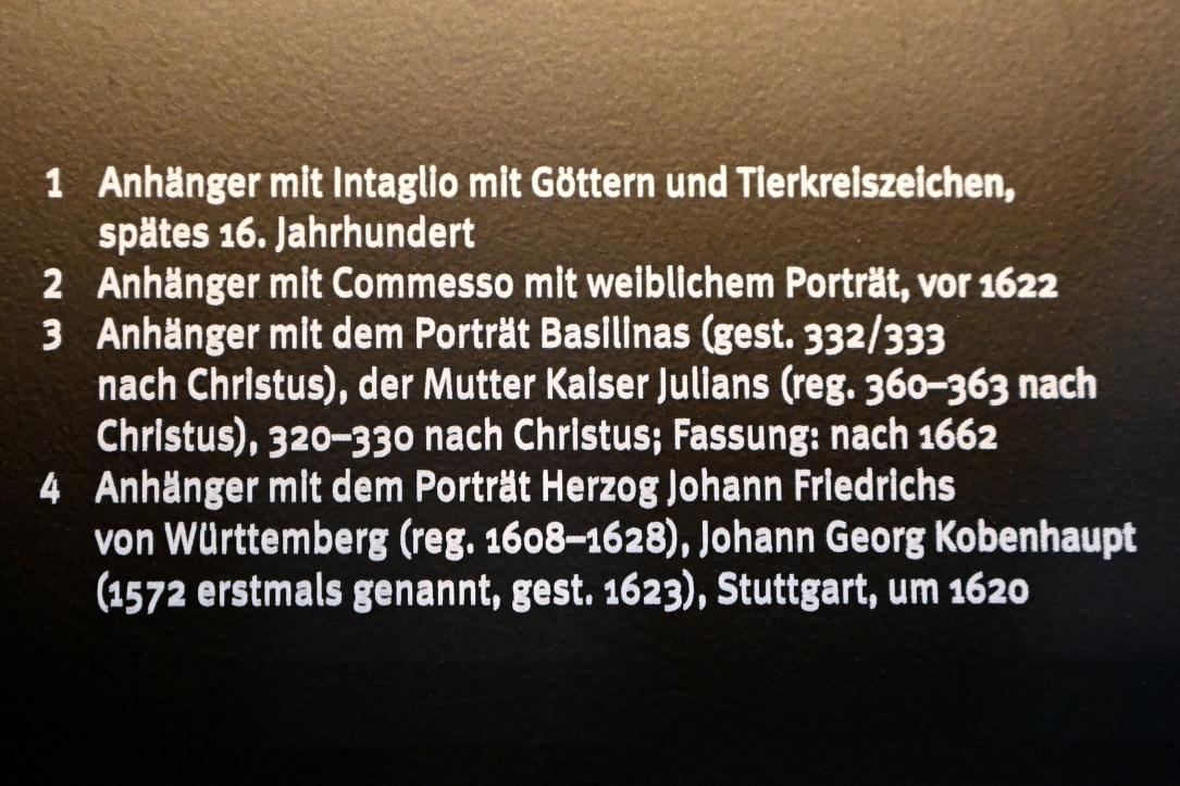 Anhänger mit Intaglio mit Göttern und Tirkreiszeichen, Stuttgart, Landesmuseum Württemberg, Kunstkammer, Ende 16. Jhd., Bild 2/2