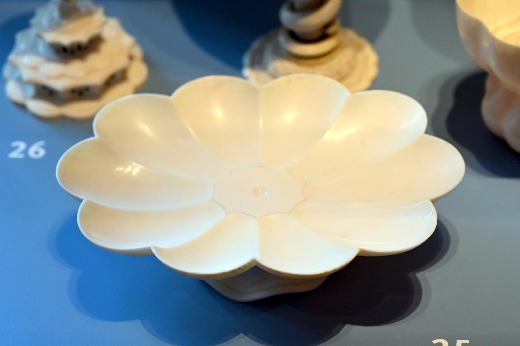 Fußschale, Stuttgart, Landesmuseum Württemberg, Kunstkammer, 1. Hälfte 17. Jhd., Bild 2/2