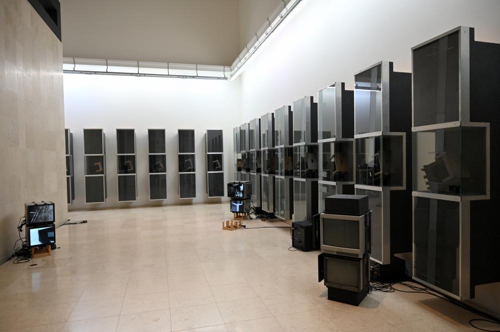 Reinhard Mucha (1985–2002), Das Deutschlandgerät, Düsseldorf, Kunstsammlung K21, 2. Obergeschoss, 2002, Bild 2/10