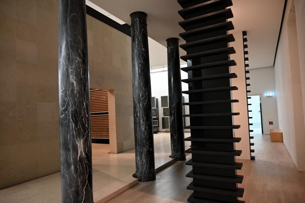 Reinhard Mucha (1985–2002), Das Deutschlandgerät, Düsseldorf, Kunstsammlung K21, 2. Obergeschoss, 2002, Bild 4/10