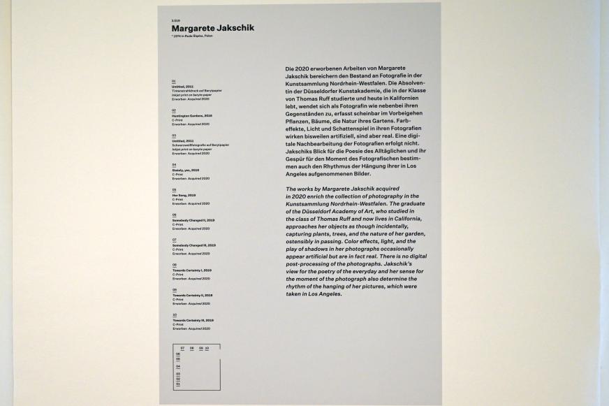Margarete Jakschik (2011–2019), Stately, yes, Düsseldorf, Kunstsammlung K21, 3. Obergeschoss, 2019, Bild 2/2