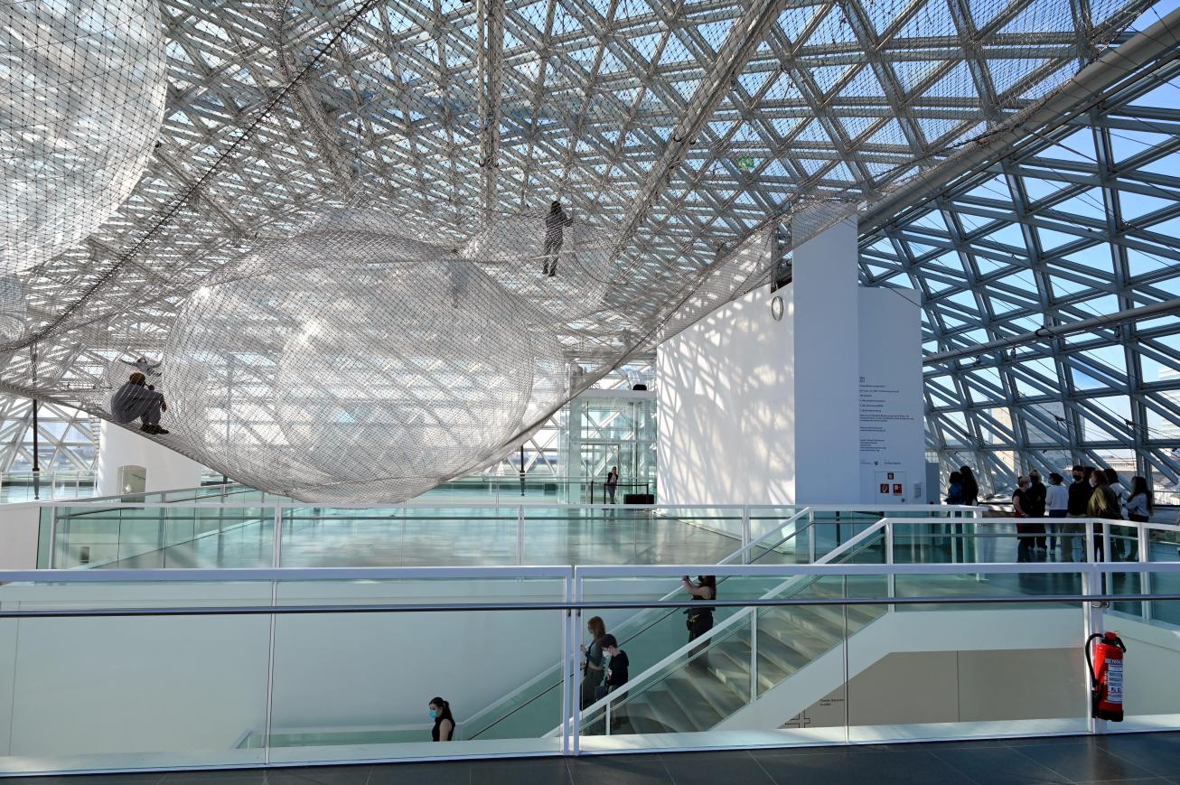 Tomás Saraceno (2013), in orbit, Düsseldorf, Kunstsammlung K21, 4. Obergeschoss, 2013, Bild 4/10