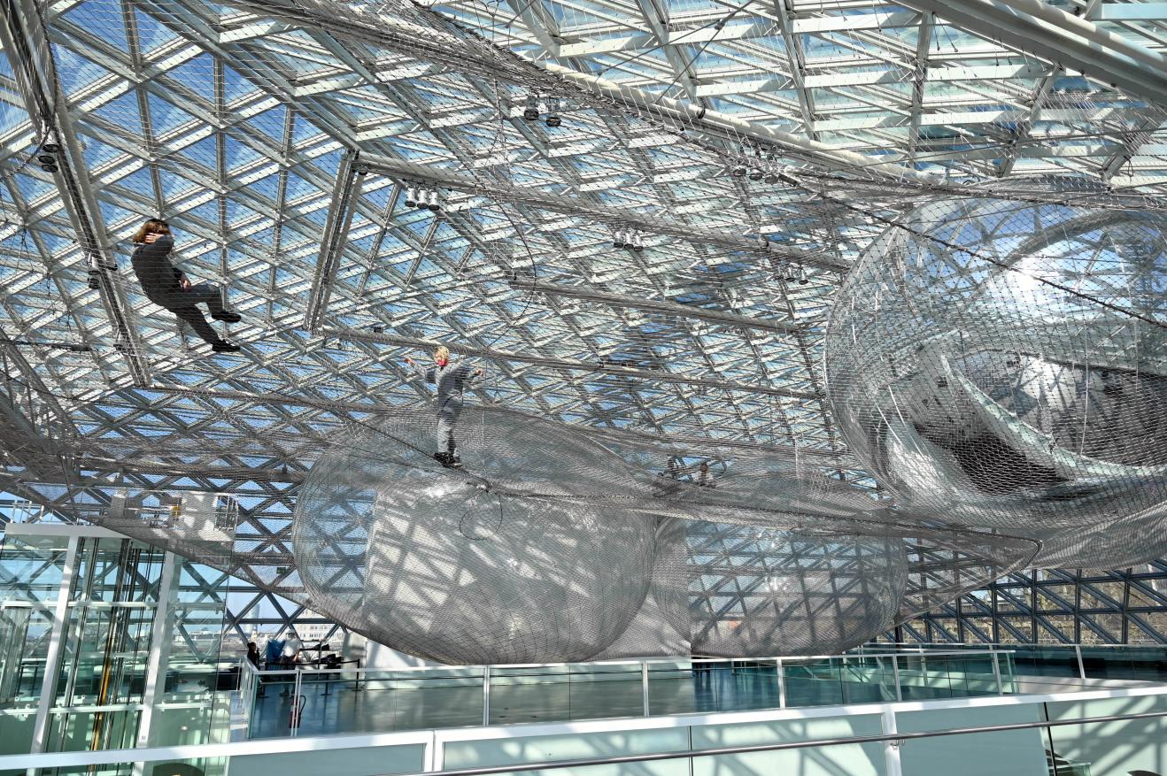 Tomás Saraceno (2013), in orbit, Düsseldorf, Kunstsammlung K21, 4. Obergeschoss, 2013, Bild 6/10