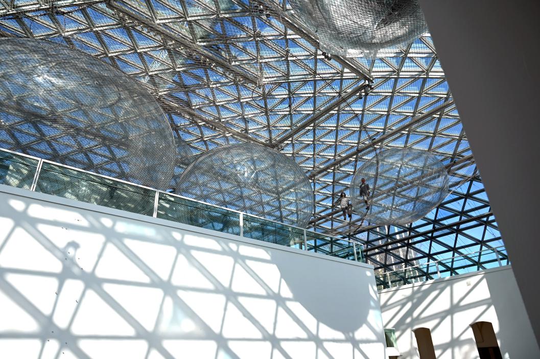 Tomás Saraceno (2013), in orbit, Düsseldorf, Kunstsammlung K21, 4. Obergeschoss, 2013, Bild 9/10