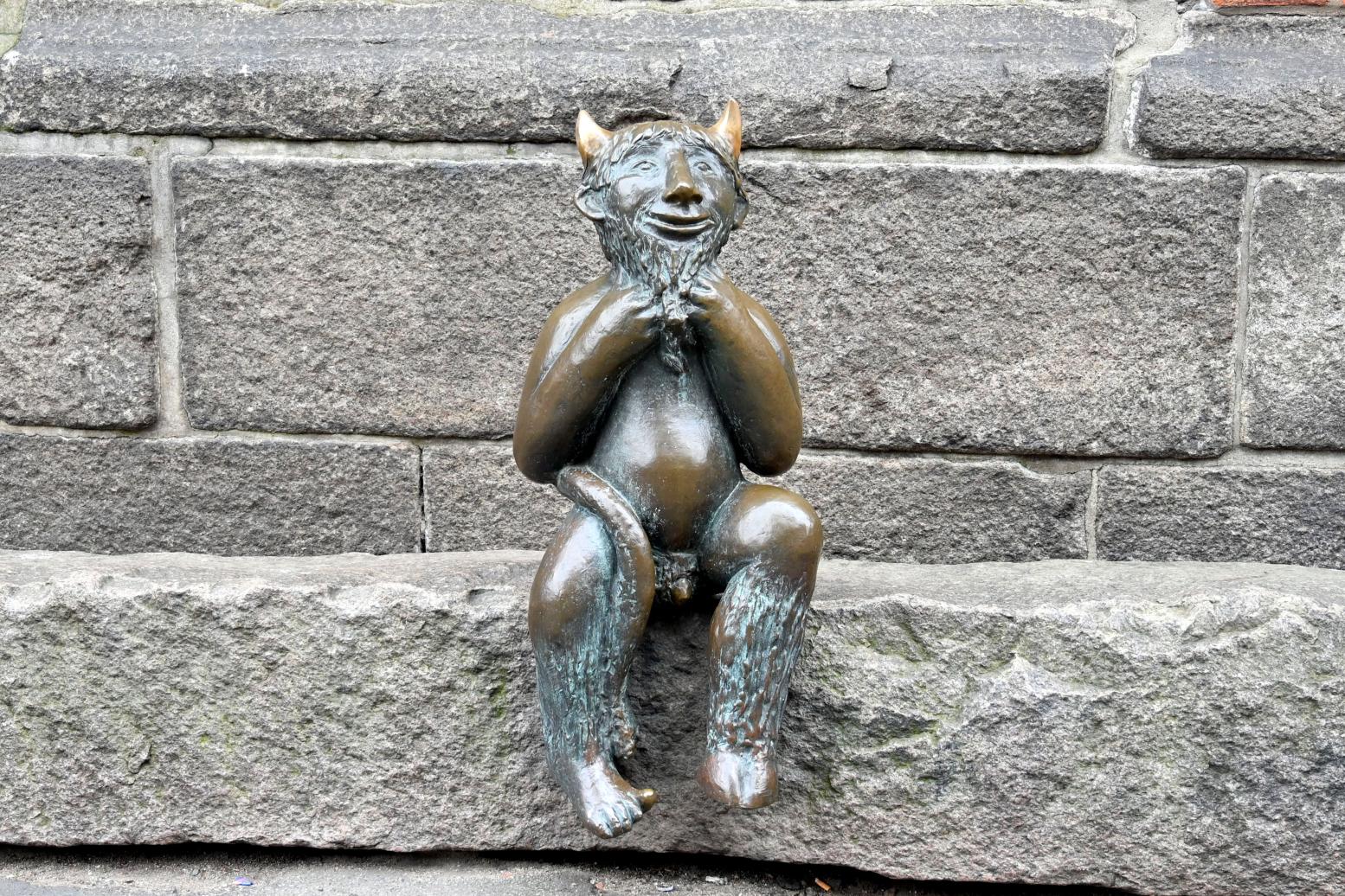 Rolf Goerler (1999), Teufels-Figur, Lübeck, Marienkirche, 1999