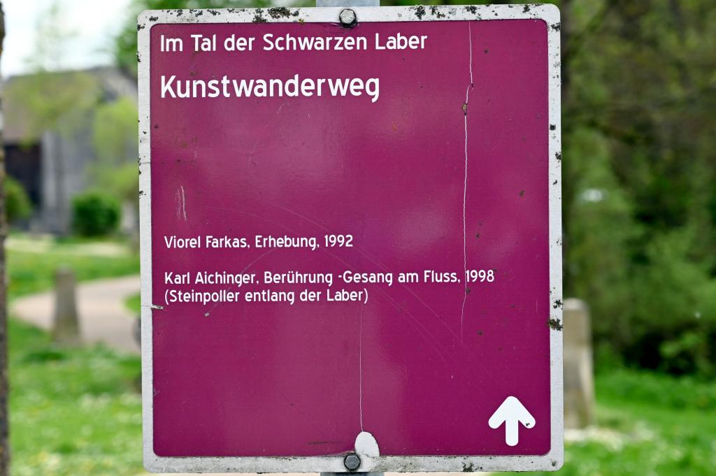 Karl Aichinger (1998), Berührung - Gesang am Fluß, Beratzhausen, Europa-Skulpturenpark, Nördliche Laberwiesen, 1998, Bild 2/2