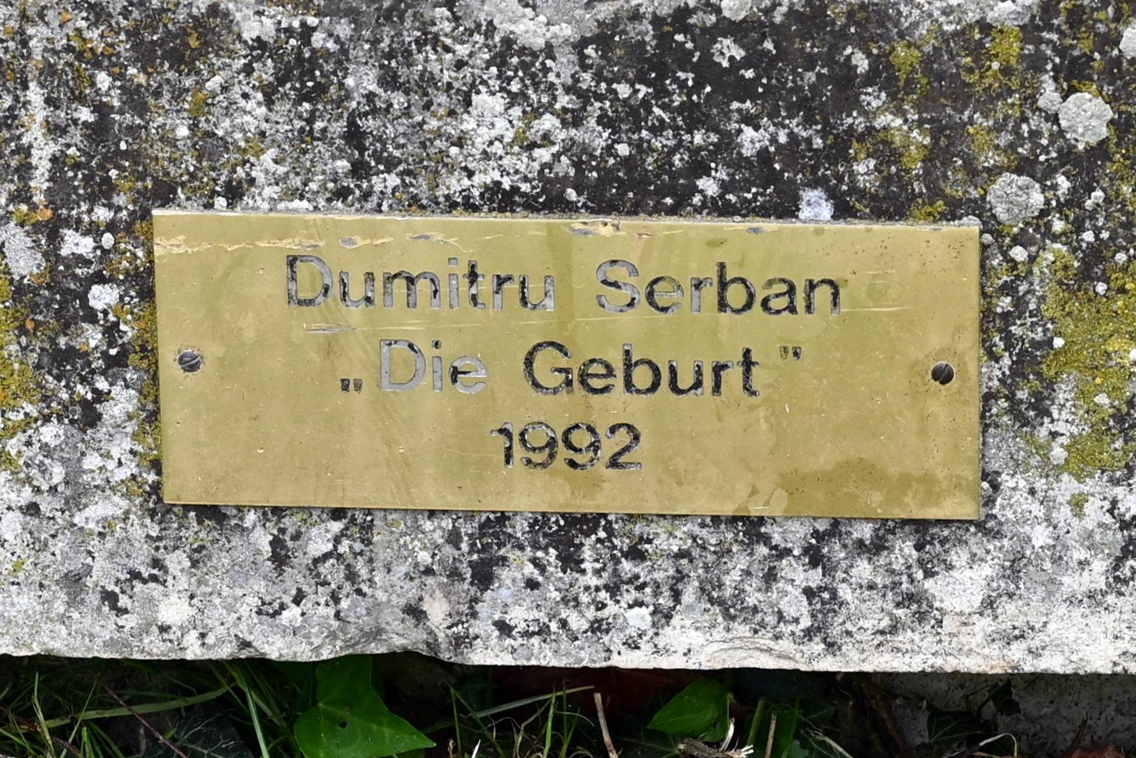 Dumitru Șerban (1992), Geburt, Beratzhausen, Europa-Skulpturenpark, Südliche Laberwiesen, 1992, Bild 5/6