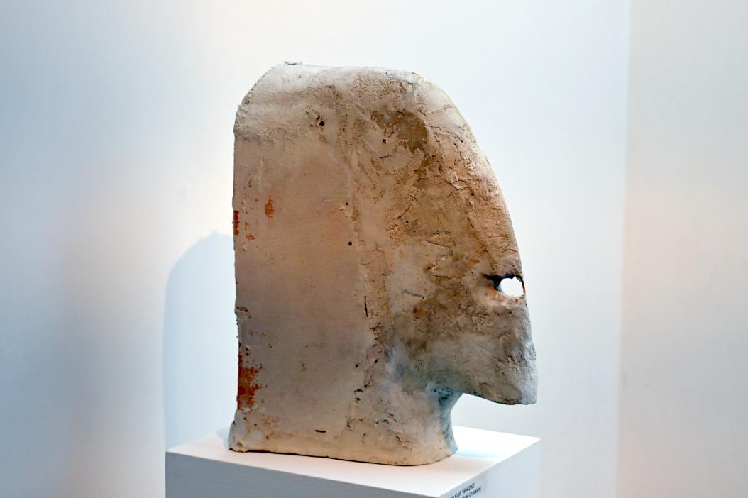 Lothar Fischer (1959–2004), Schmaler Kopf (Hommage à Michael Croissant), Neumarkt in der Oberpfalz, Museum Lothar Fischer, Erdgeschoß Raum 2, 1984, Bild 2/4