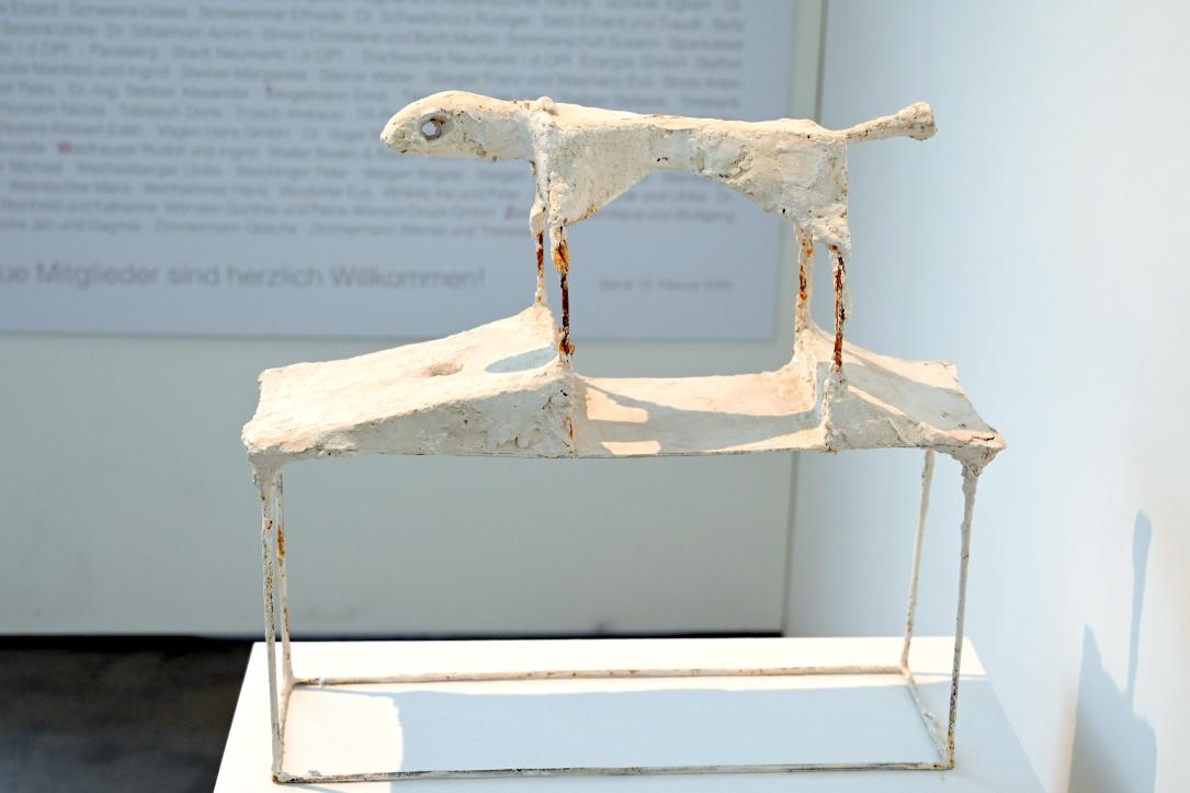 Lothar Fischer (1959–2004), Tier auf Dach, Neumarkt in der Oberpfalz, Museum Lothar Fischer, Erdgeschoß Raum 2, 1998, Bild 2/5