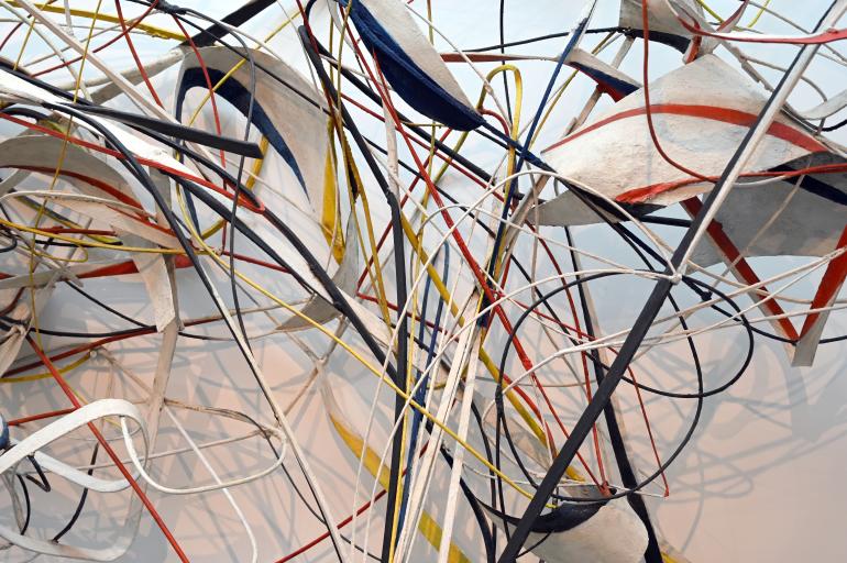 Gruppe GEFLECHT (1966), Ohne Titel (Anti-Objekt), Neumarkt in der Oberpfalz, Museum Lothar Fischer, Obergeschoß Raum 7, 1966, Bild 3/5