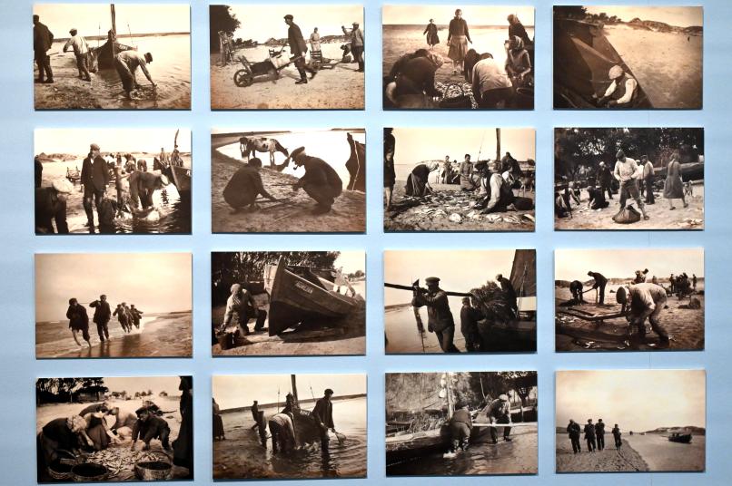 Max Pechstein (1895–1953), Zwei Fischer im Netz, Zwickau, Kunstsammlungen, Max-Pechstein-Museum - Seegewohnheiten, 1923, Bild 3/3