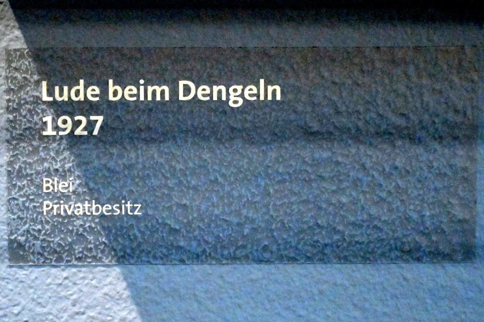 Max Pechstein (1895–1953), Lude beim Dengeln, Zwickau, Kunstsammlungen, Max-Pechstein-Museum - Seegewohnheiten, 1927, Bild 2/4