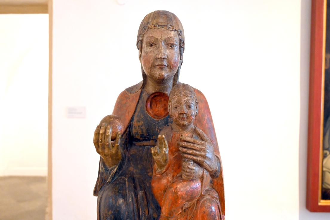 Thronende Maria mit Kind, Ulm, Museum Ulm, Saal 3, Beginn 13. Jhd., Bild 2/3