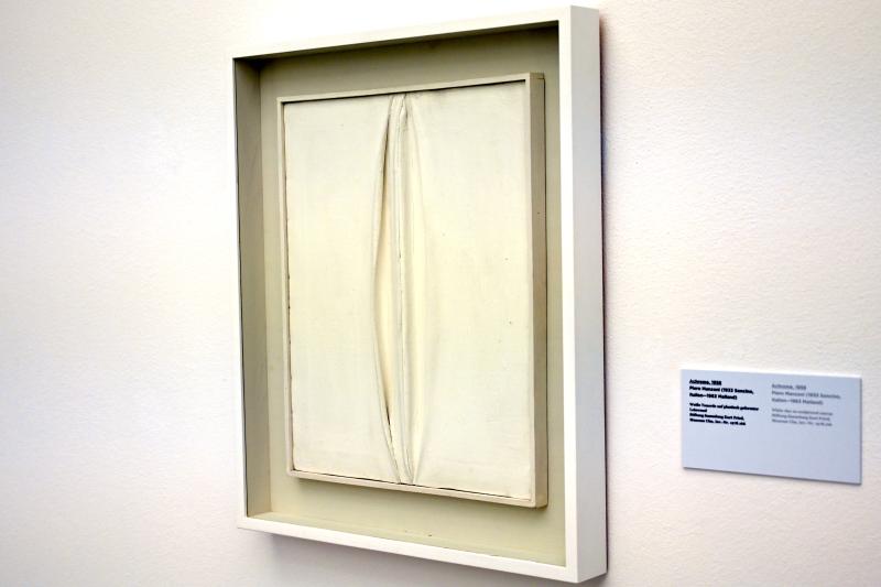 Piero Manzoni (1958–1961), Achrome, Ulm, Museum Ulm, Saal 11c, 1958, Bild 2/3