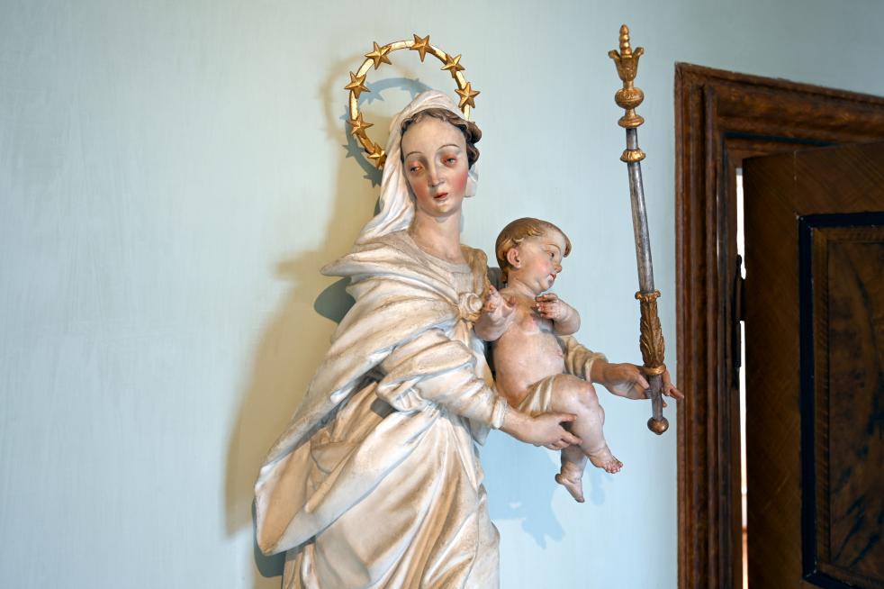 Joseph Anton Feuchtmayer (1718–1770), Muttergottes auf der Mondsichel, Überlingen, Städtisches Museum, Kleiner Barocksaal, 1746, Bild 3/5