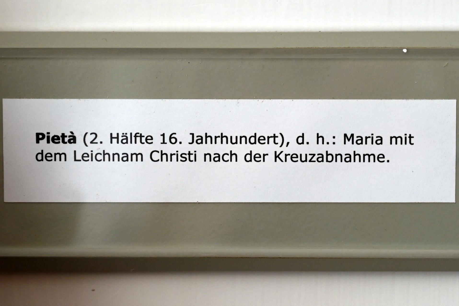 Pietà, Überlingen, Städtisches Museum, Gotisches Zimmer, 2. Hälfte 16. Jhd., Bild 2/2