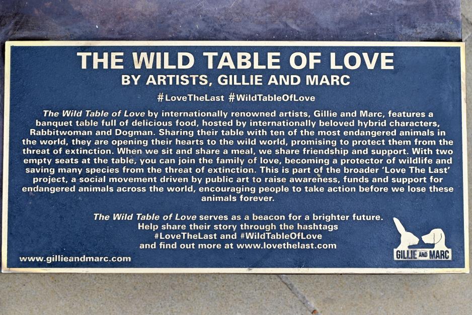 Gillie und Marc (2022), The Wild Table of Love, London, Paternoster Square, 2022, Bild 6/8