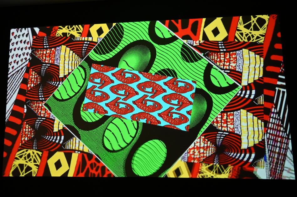 Young-Hae Chang Heavy Industries (2010–2020), Trailer, London, Tate Gallery of Modern Art (Tate Modern), Media Networks 10, 2010, Bild 2/4