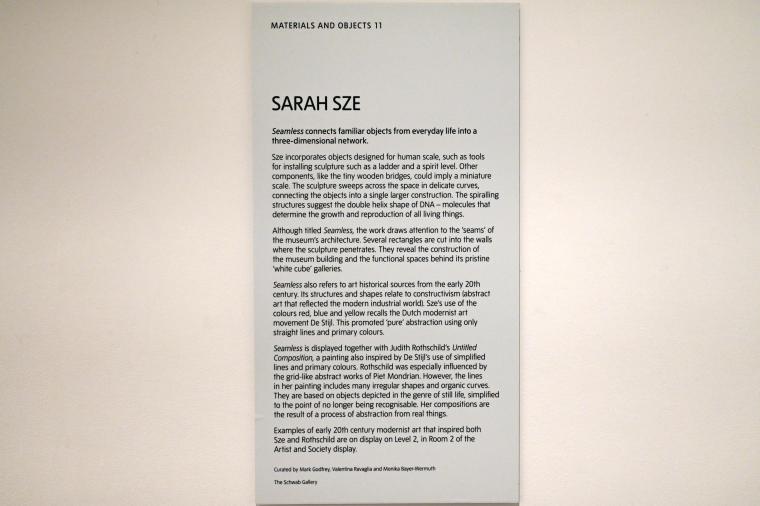 Sarah Sze (1999), Nahtlos, London, Tate Gallery of Modern Art (Tate Modern), Materials and Objects 11, 1999, Bild 10/10