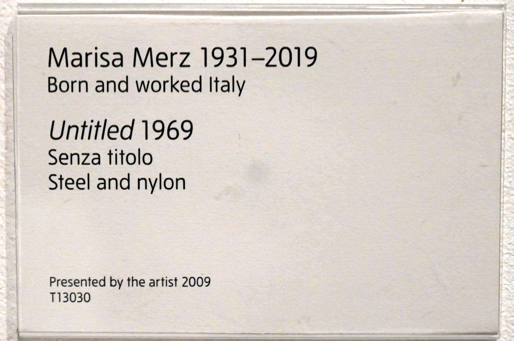 Marisa Merz (1966–1969), Ohne Titel, London, Tate Gallery of Modern Art (Tate Modern), Materials and Objects 1, 1969, Bild 2/2