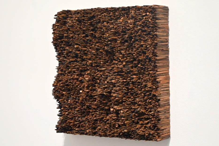 Leonardo Drew (2011–2016), 112L, London, Tate Gallery of Modern Art (Tate Modern), Materials and Objects 7, 2011, Bild 2/3