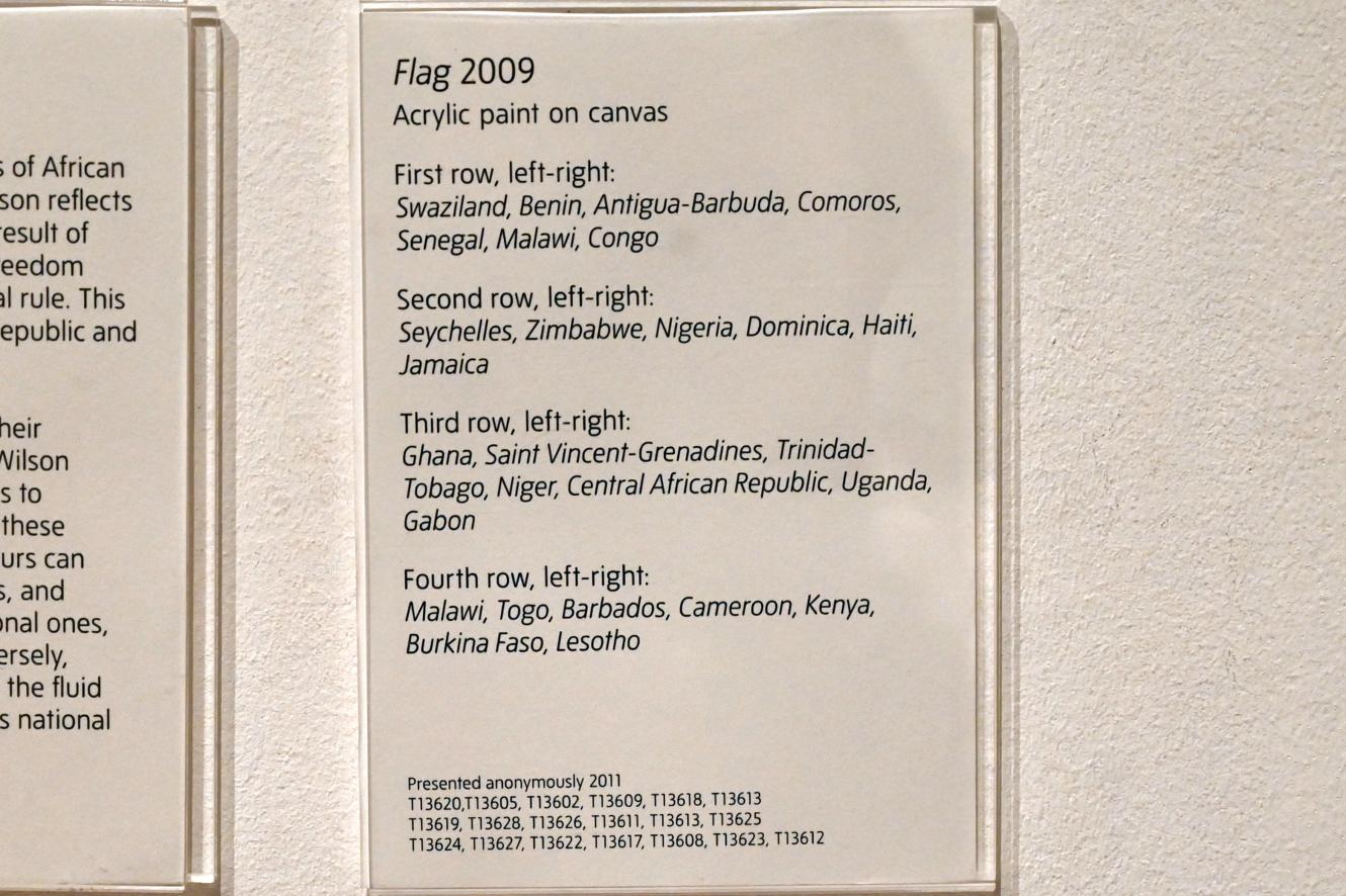 Fred Wilson (2009), Fahne, London, Tate Gallery of Modern Art (Tate Modern), Artist and Society 10, 2009, Bild 2/3