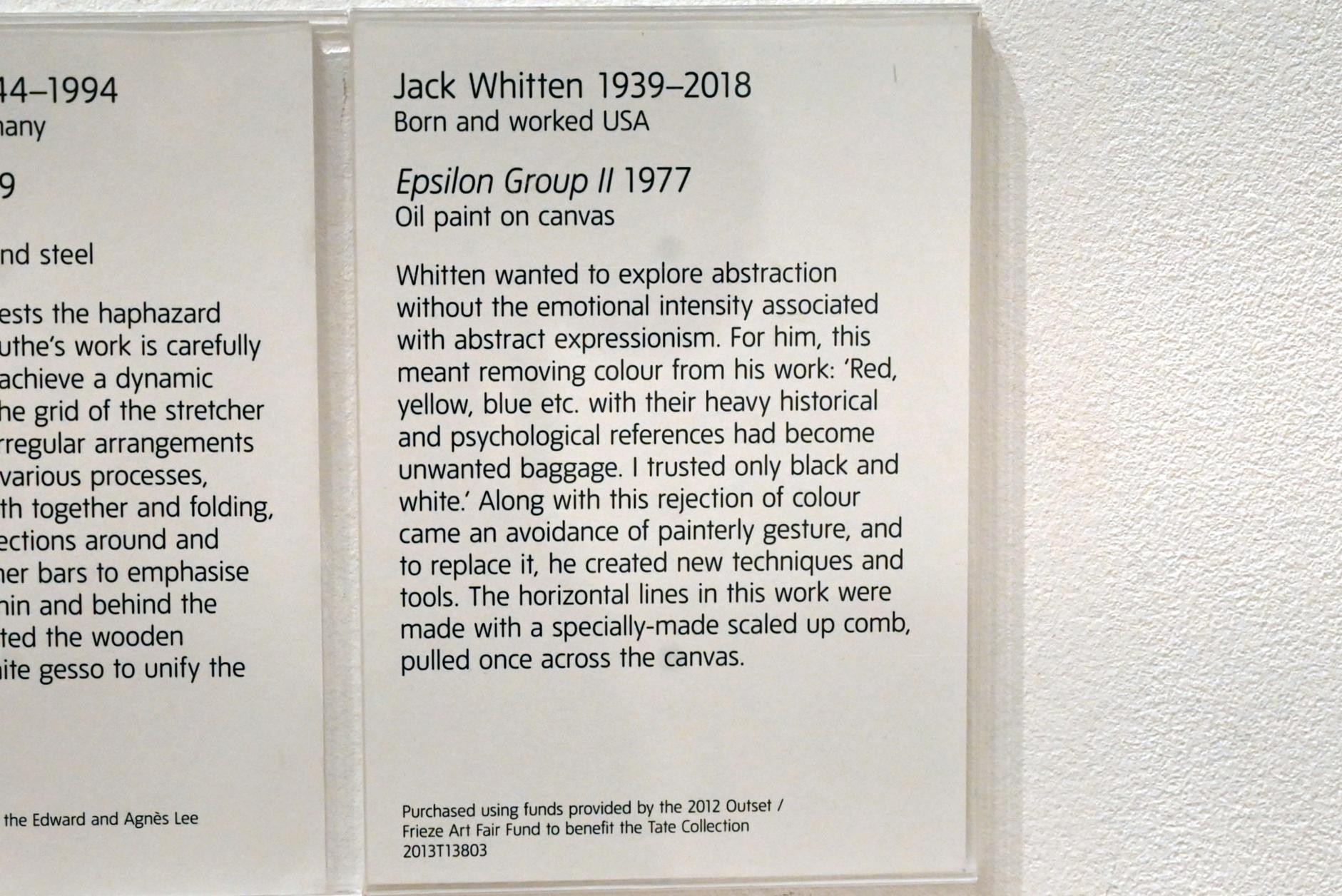Jack Whitten (1977–2014), Epsilon-Gruppe II, London, Tate Gallery of Modern Art (Tate Modern), In the Studio 7, 1977, Bild 3/3